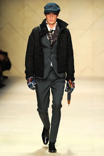 Look 34
